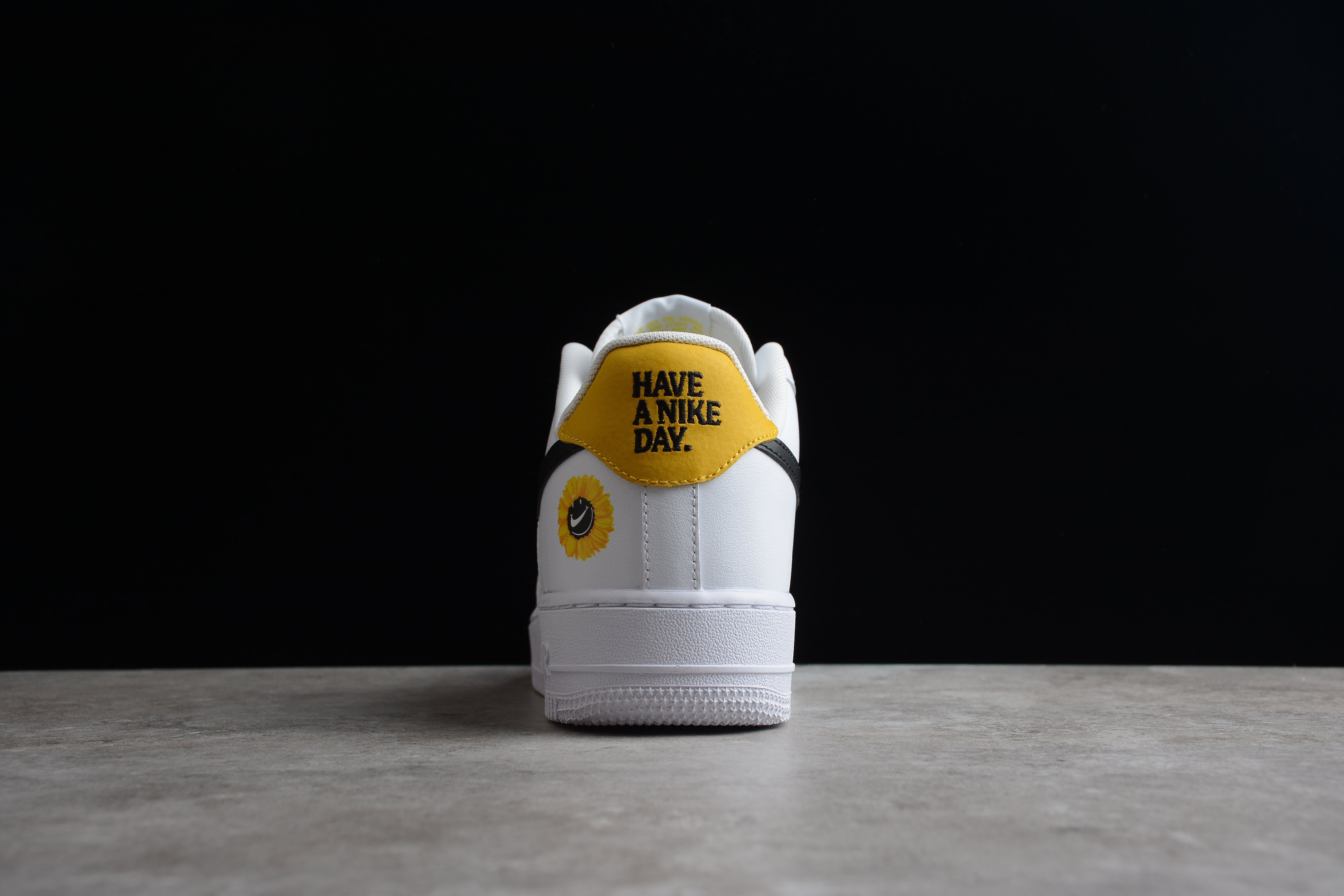 NikeUnisex Air Force 1 Low AF1 - Have A Nike Day