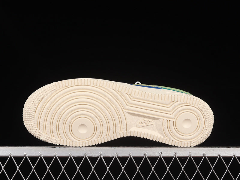 NikeUnisex Air Force 1 AF1 Low Undefeated - Multi Patent