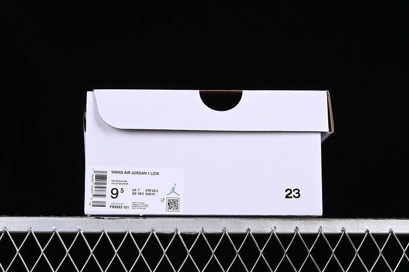 Air Jordan 1 AJ1 Low SE - Vintage Panda