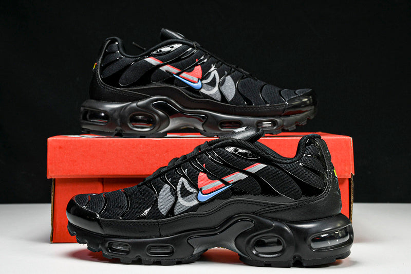 NikeUnisex Air Max Plus Multi Swoosh - Black