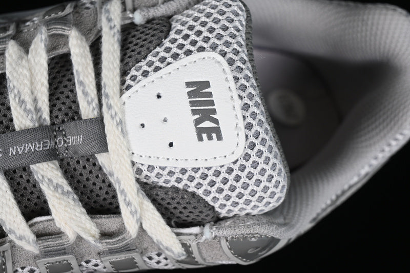 NikeUnisex P-6000 - Light Iron Ore