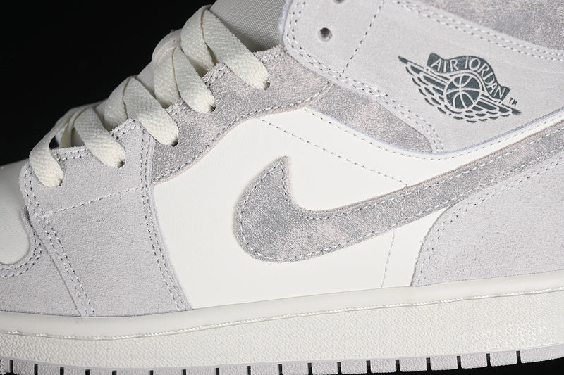 Air Jordan 1 AJ1 Mid SE - Neutral Grey Sail