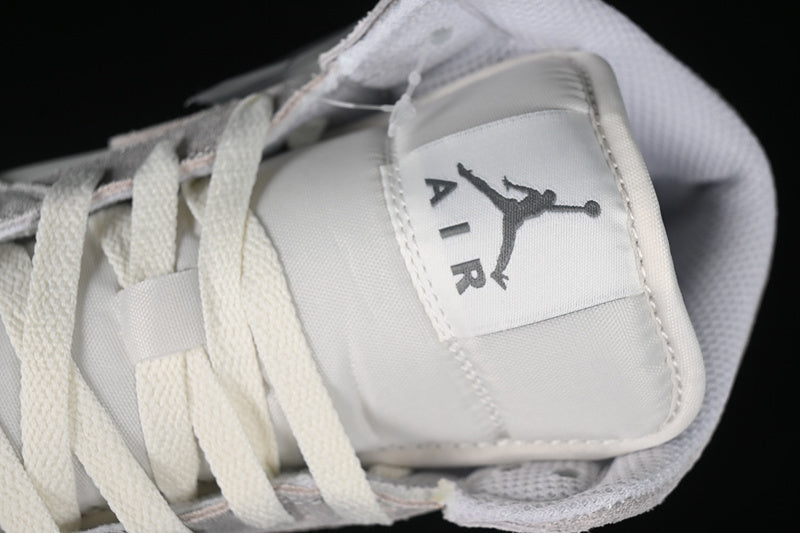 Air Jordan 1 AJ1 Mid SE - Neutral Grey Sail