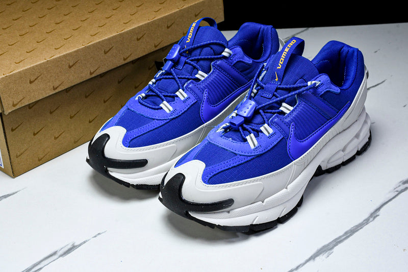 NikeUnisex Zoom Vomero 5 Roam - Racer Blue