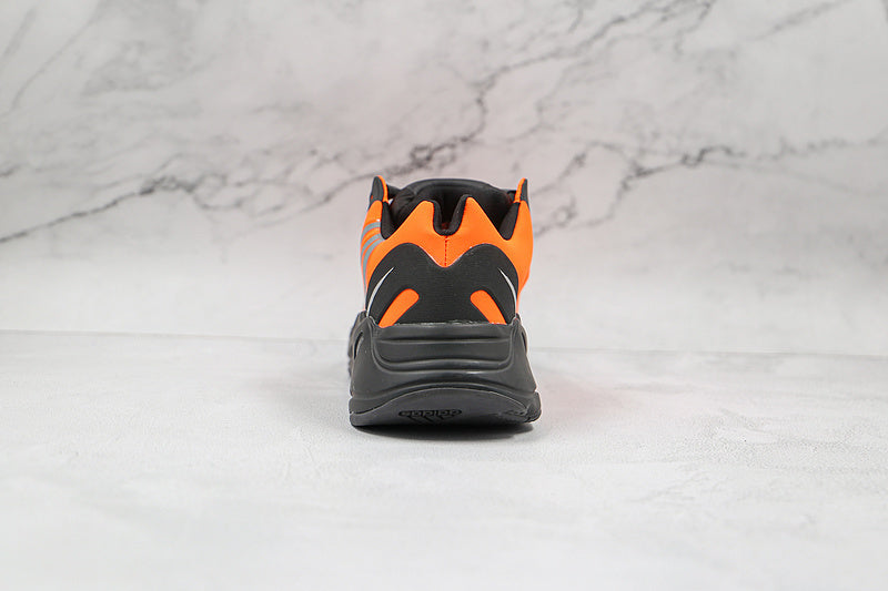 adidasUnisex Yeezy Boost 700 MNVN - Orange