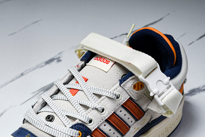 adidasMens Bad Bunny x Forum Buckle Low - Cangrejeros