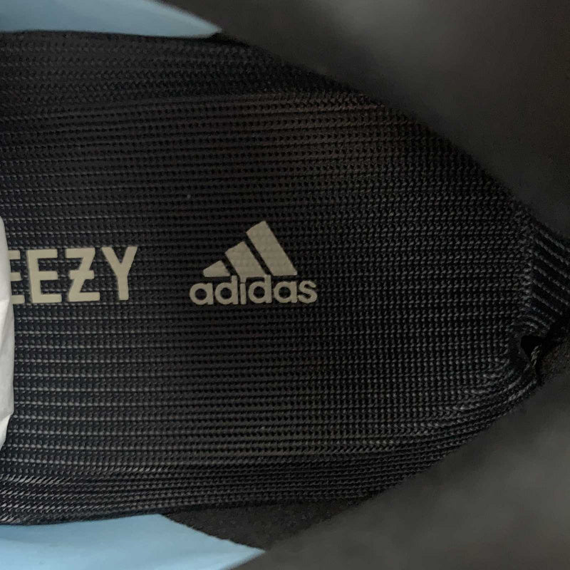 adidasUnisex Yeezy Boost 700 MNVN - Bright Cyan