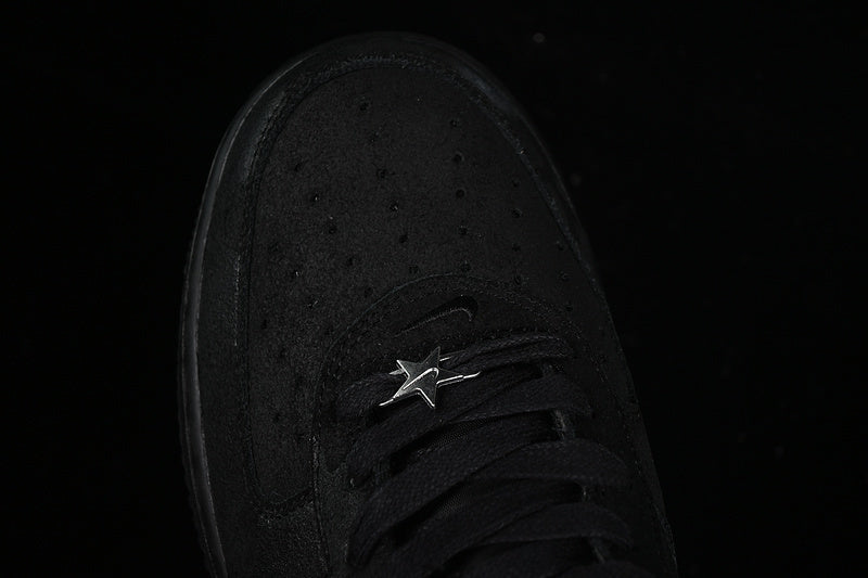 NikeUnisex Air Force 1 AF1 Low Retro - Black Gold
