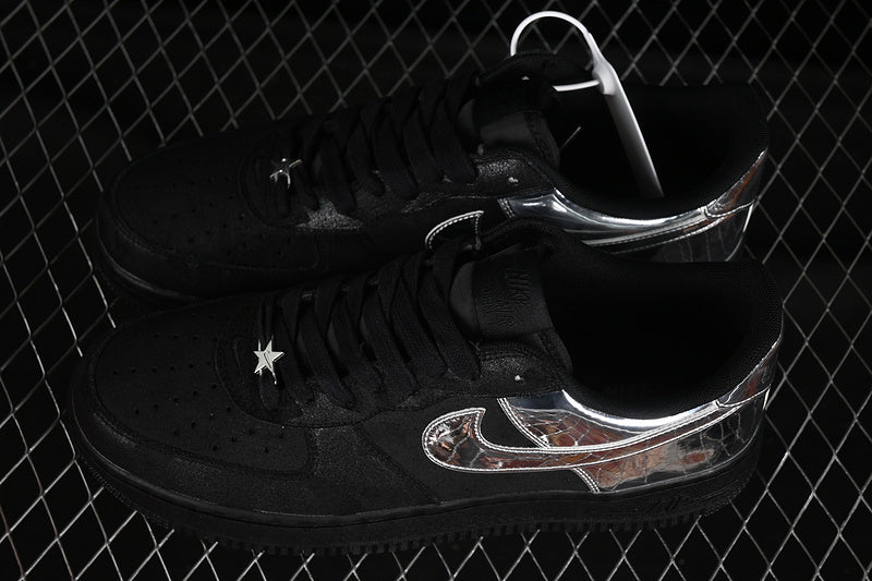NikeUnisex Air Force 1 AF1 Low Retro - Black Gold