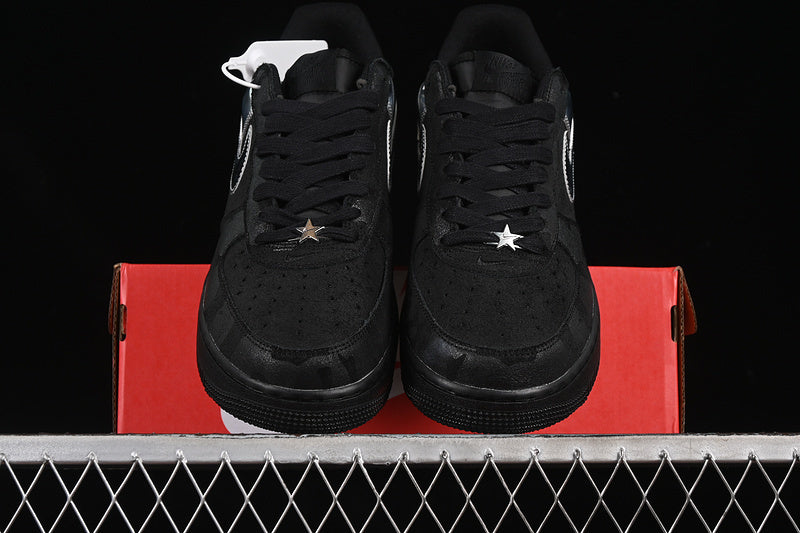 NikeUnisex Air Force 1 AF1 Low Retro - Black Gold