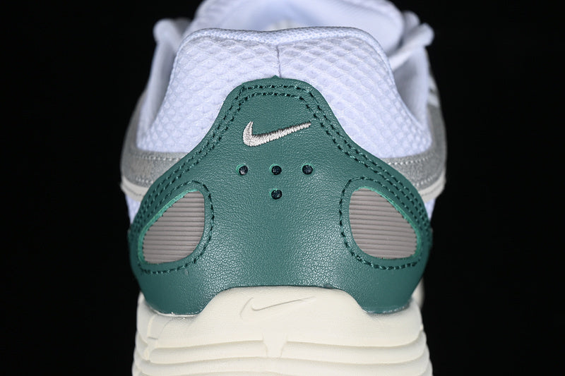 NikeUnisex P-6000 Premium - Light Bone Green