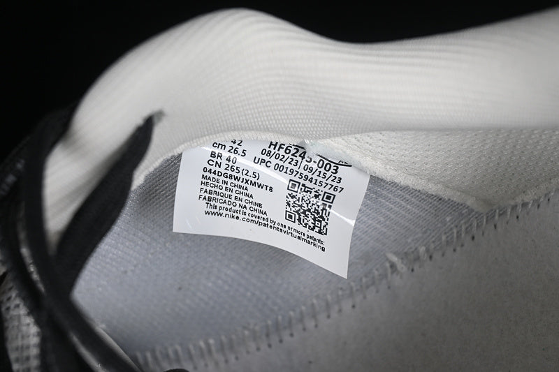 NikeUnisex ACG Mountain Fly 2 Low - Gore Tex White