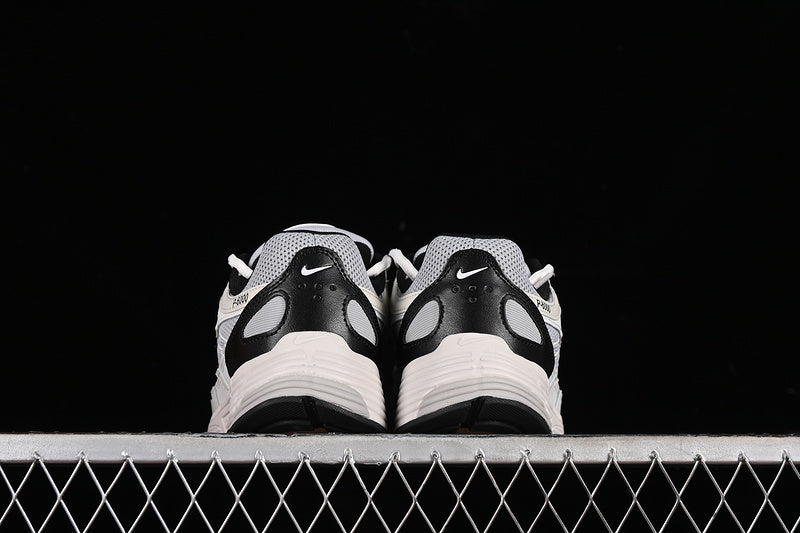 NikeUnisex P-6000 - Platinum Tint Black