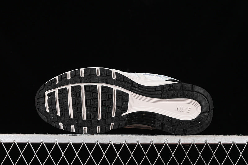 NikeUnisex P-6000 - Platinum Tint Black