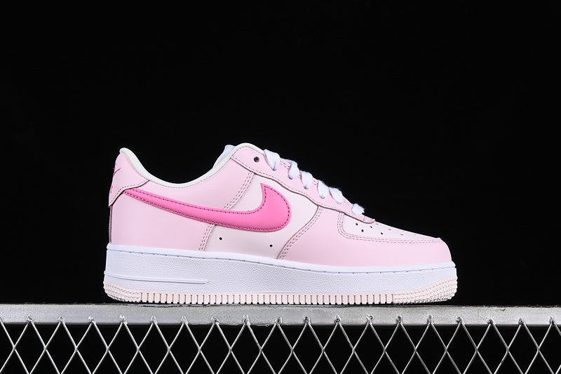 NikeUnisex Air Force 1 AF1 '07 - Pearl Pink