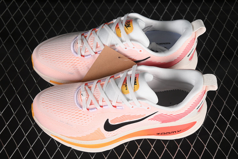 NikeUnisex Vomero 18 - Laser Orange