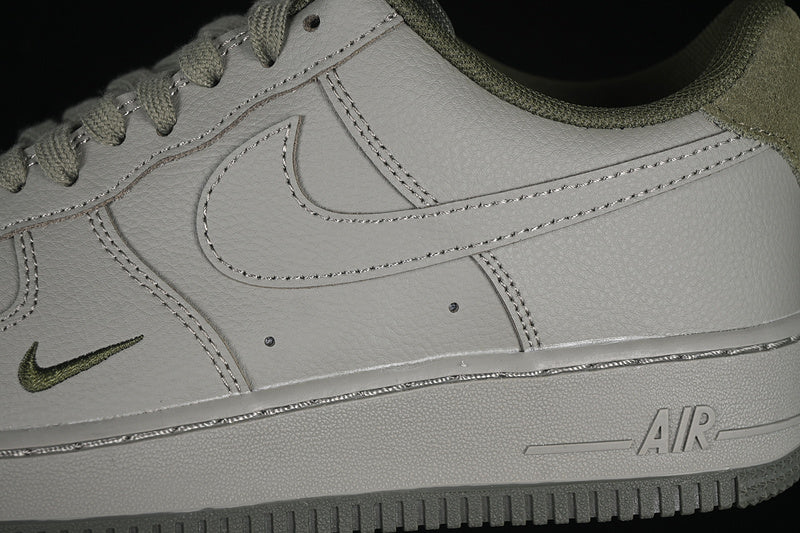NikeUnisex Air Force 1 AF1 Low "07 LV8 - Army Khaki