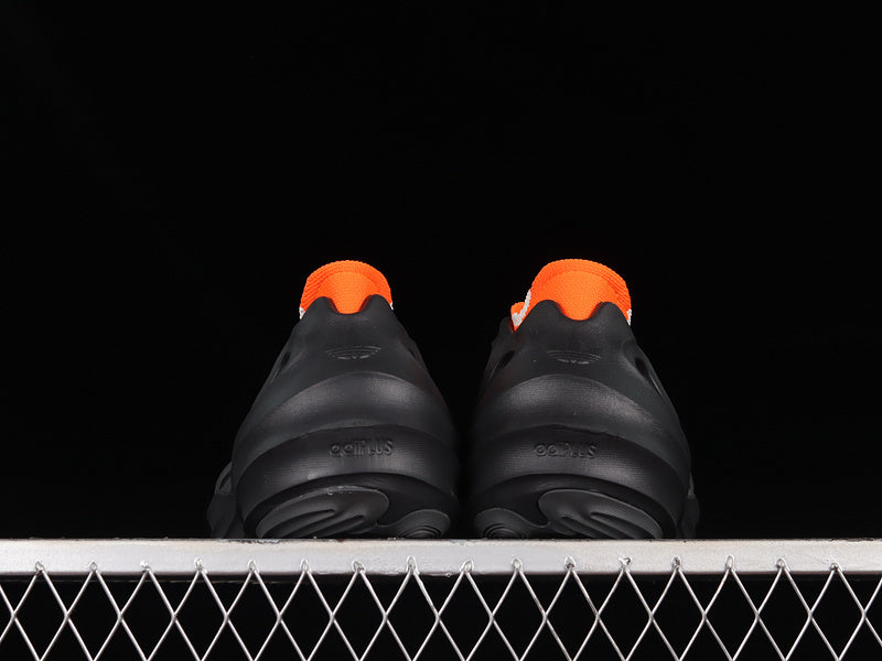 adidasUnisex adifom Q - Black/Orange