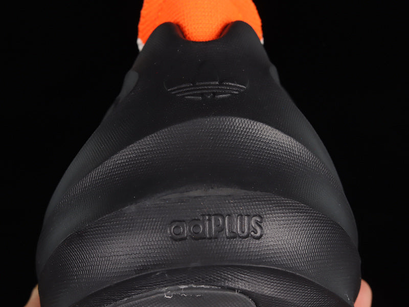 adidasUnisex adifom Q - Black/Orange