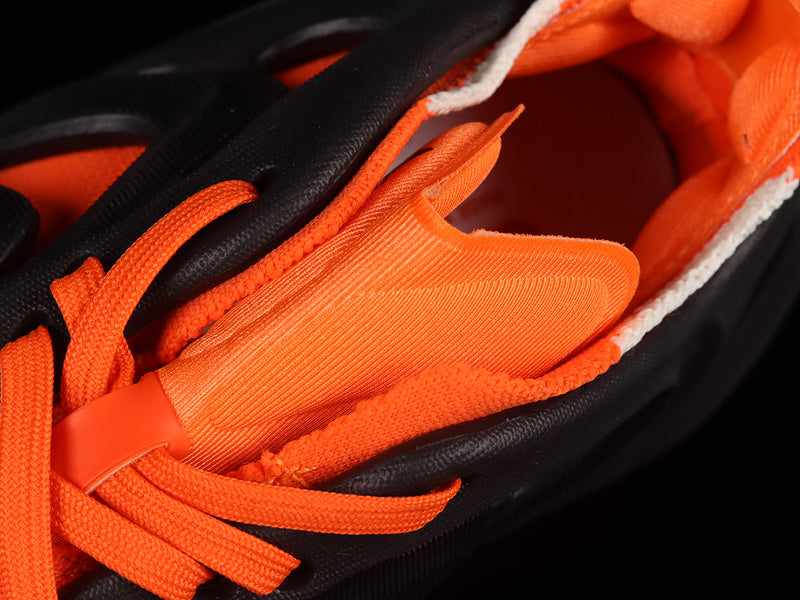 adidasUnisex adifom Q - Black/Orange