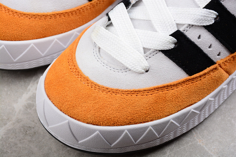 adidasUnisex adimatic - Black White Yellow