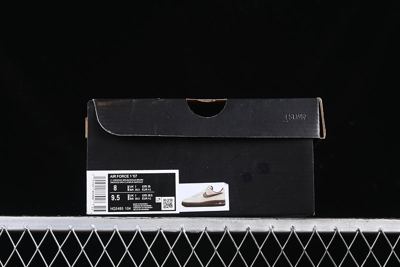 NikeUnisex Air Force 1 AF1 '07 - Orewood Brown
