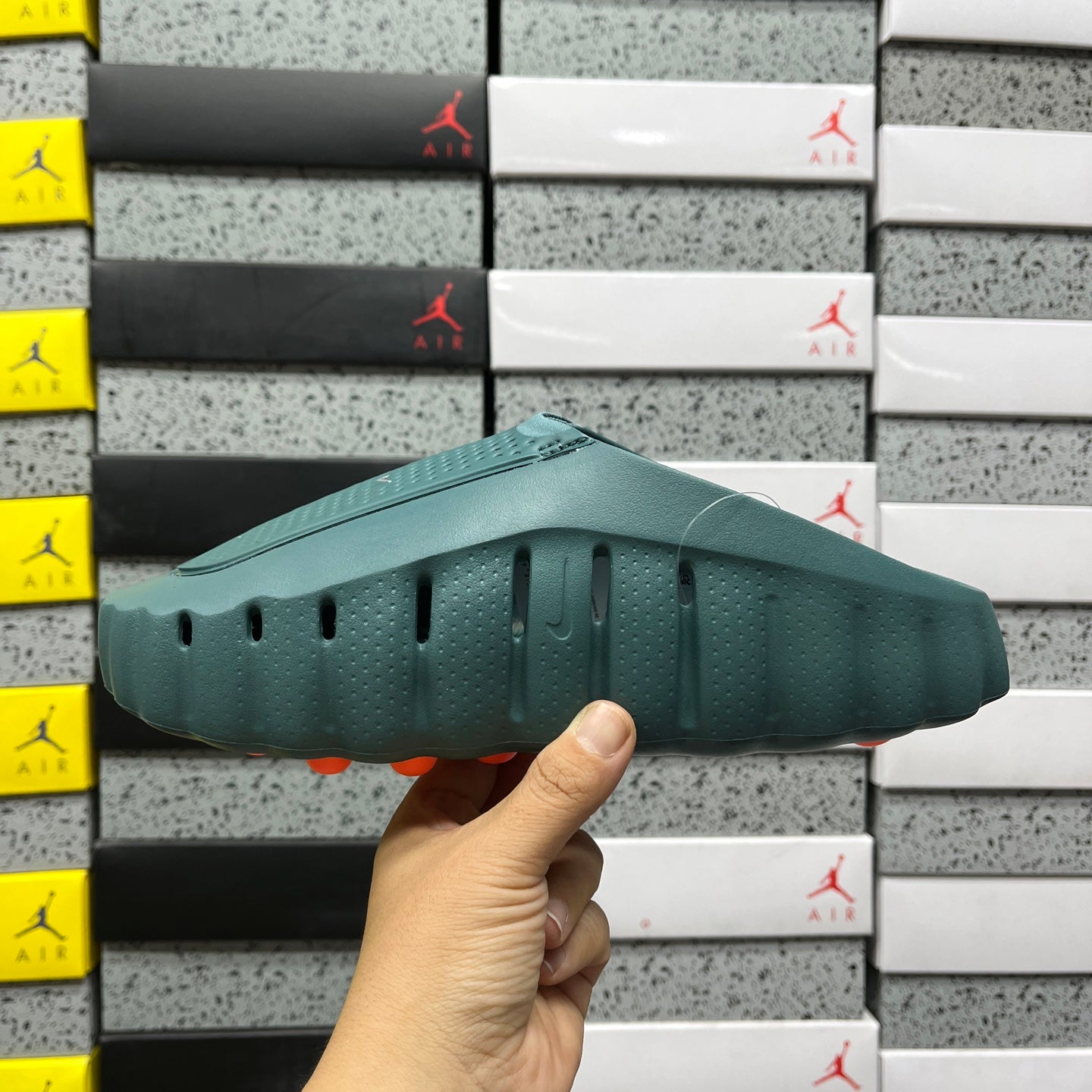 NikeUnisex Mind 001 Slide - "Mineral Slate"