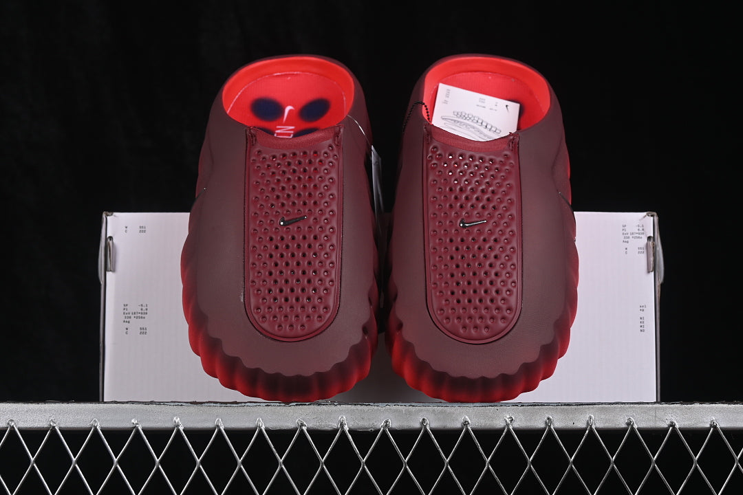NikeUnisex Mind 001 Slide - "Team Red"