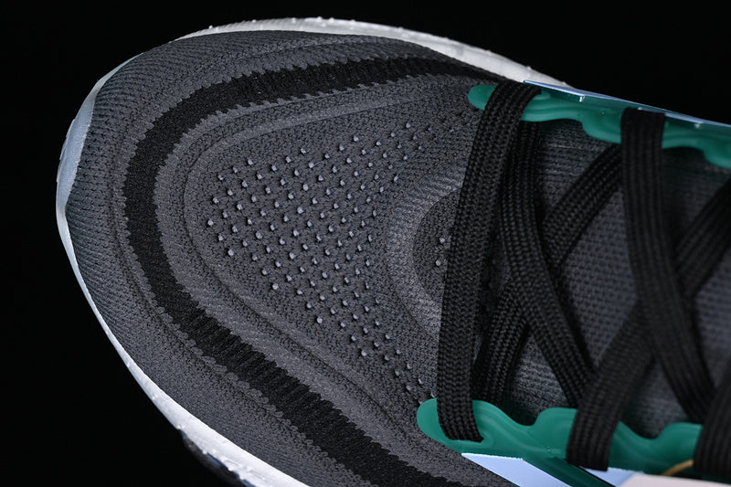 adidasUnisex UltraBoost Light- Carbon Blue