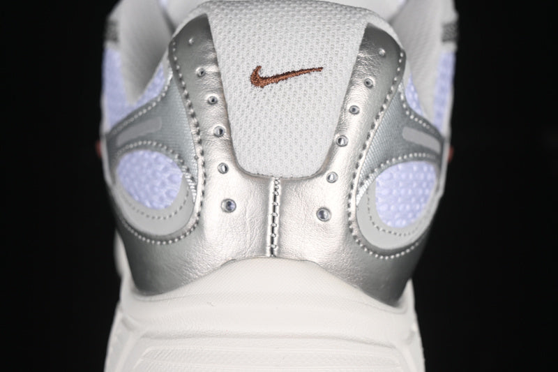 NikeUnisex V5 RNR - Sail Fauna Brown
