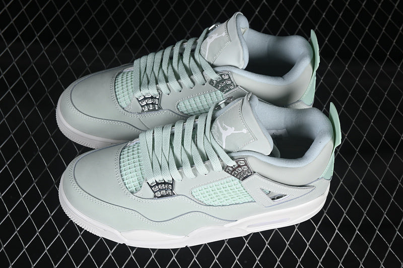 Air Jordan 4 AJ4 Retro - Seafoam Sail