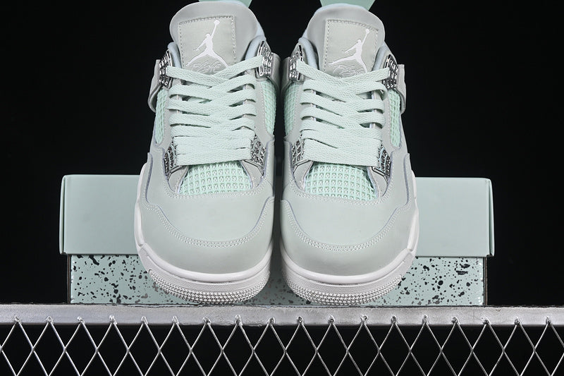 Air Jordan 4 AJ4 Retro - Seafoam Sail