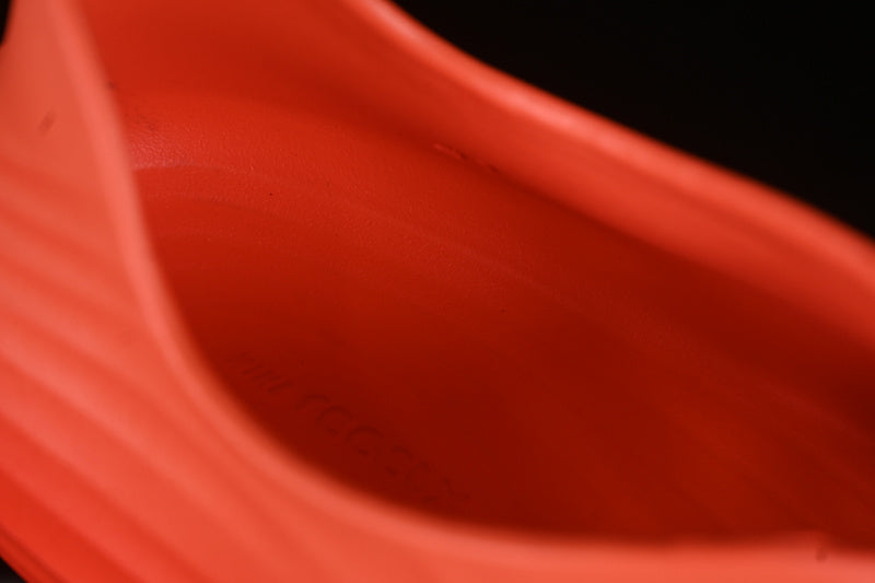 Nike ReactX Rejuven 8 - Orange