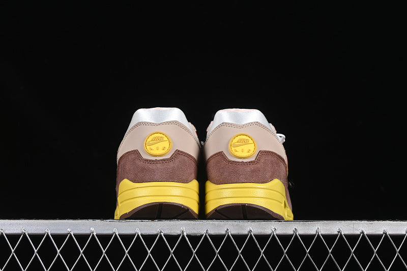 NikeUnisex Air Max 1 AM1 PRM - Brown Yellow