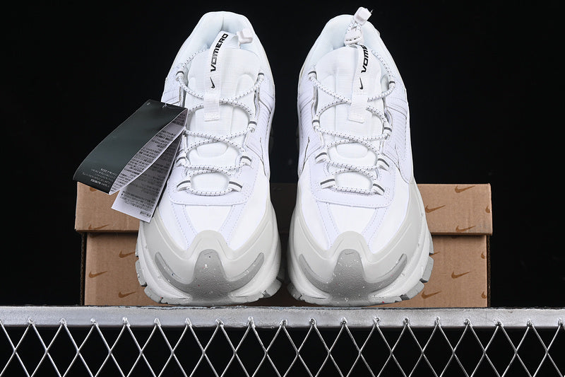 NikeUnisex Zoom Vomero 2 Roam - Light Bone