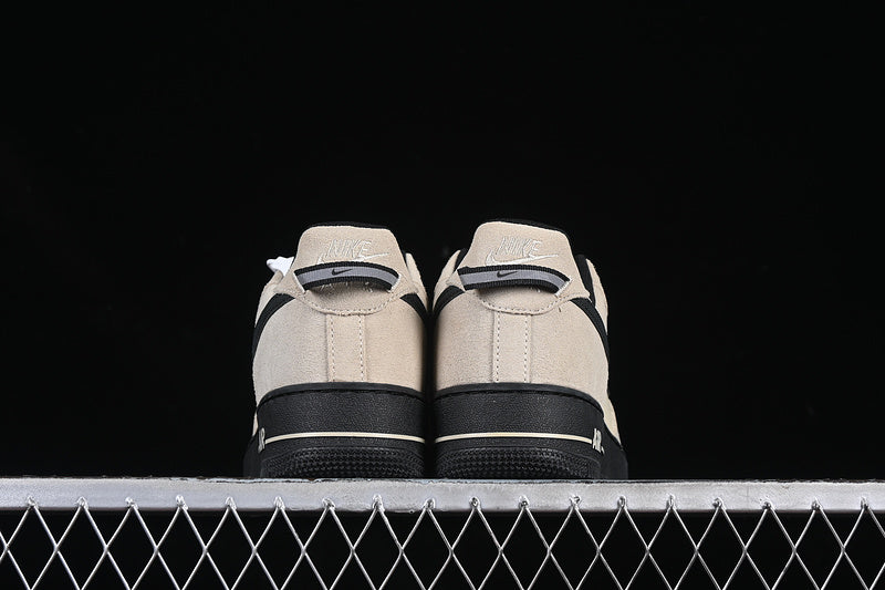 NikeUnisex Air Force 1AF1 Low '07 LV8 - Desert Khaki Black