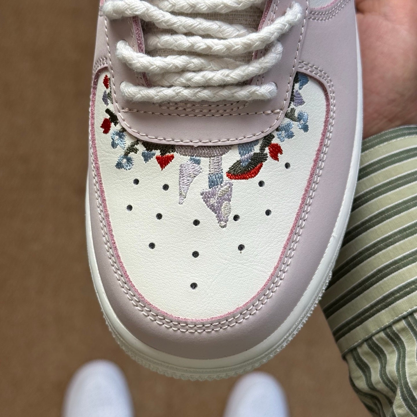NikeUnisex Air Force 1 AF1 - Mushroom Pink