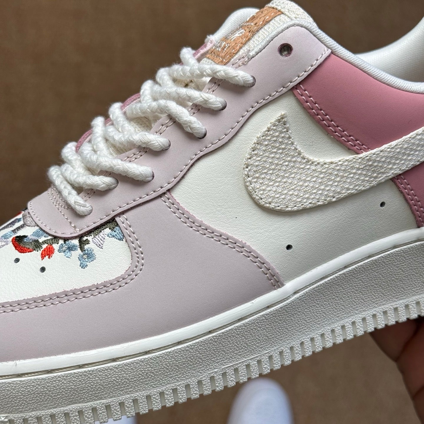 NikeUnisex Air Force 1 AF1 - Mushroom Pink