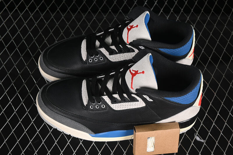Air Jordan 3 AJ3 Retro OG - Militry Blue