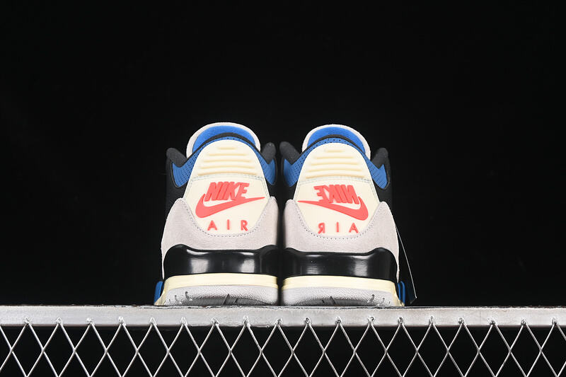 Air Jordan 3 AJ3 Retro OG - Militry Blue