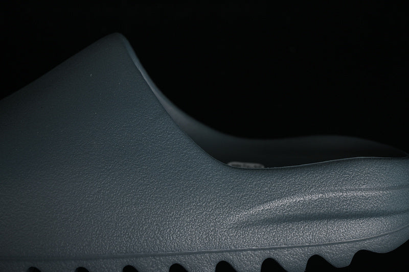 adidasUnisex Yeezy Slide - Slate Marine
