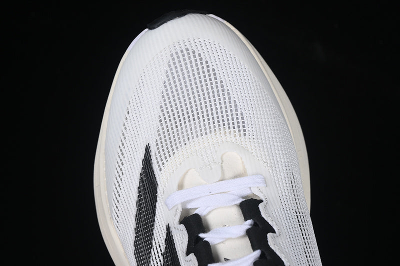 adidasUnisex Adizero Boston 12 - Cloud White