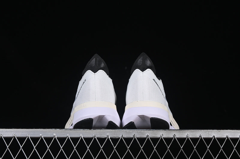 adidasUnisex Adizero Boston 12 - Cloud White