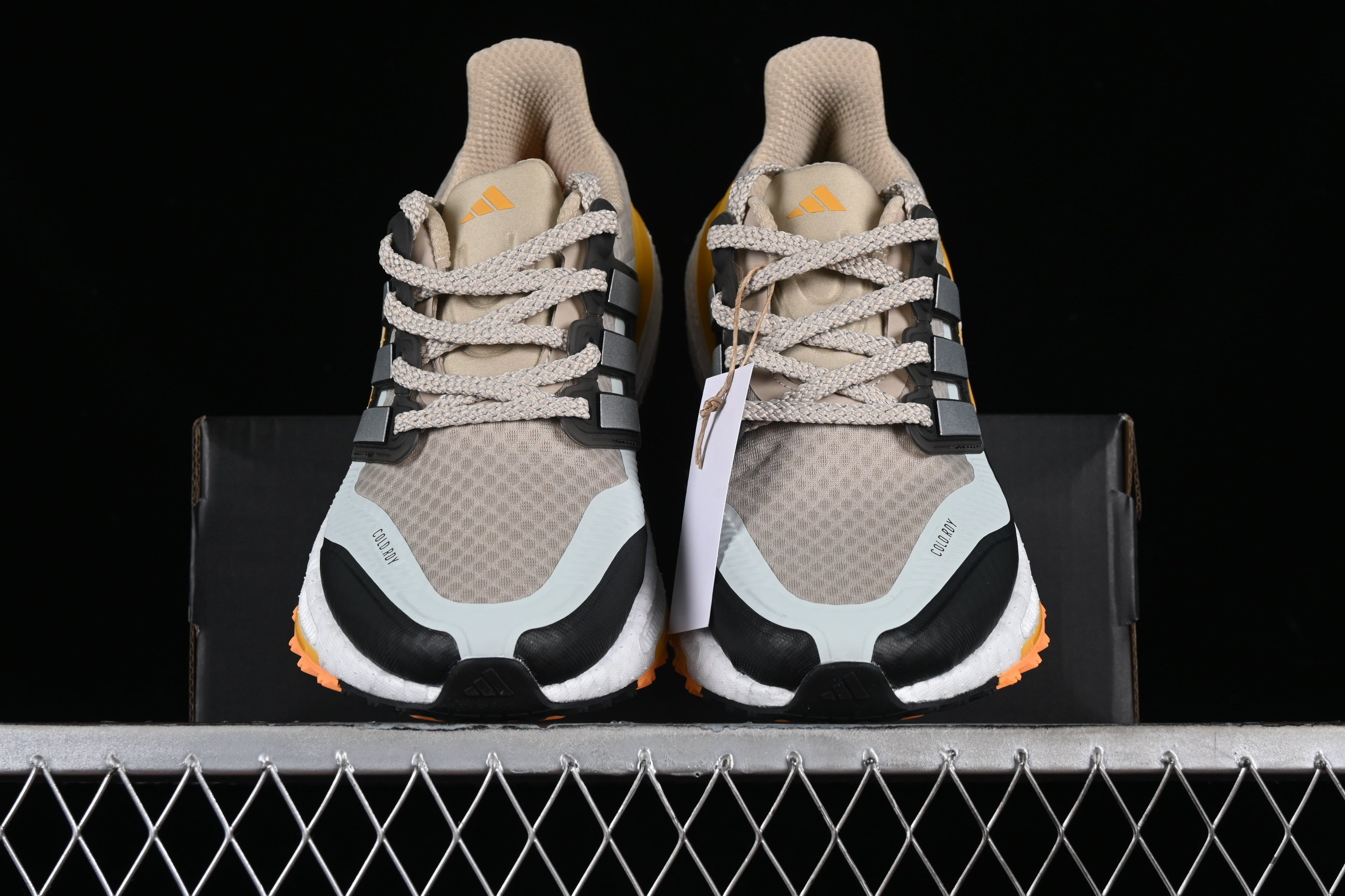 adidasUnisex Ultra Boost Light - Silver Metallic Orange