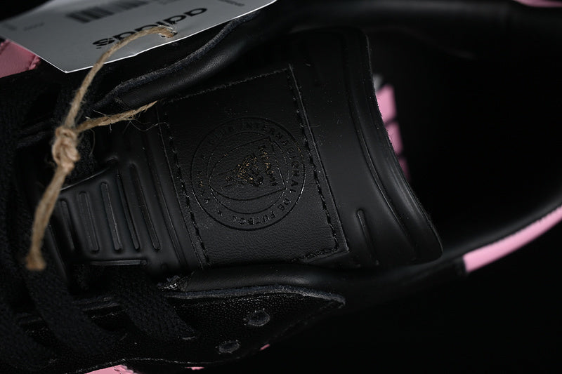 adidasUnisex Samba - Messi Black