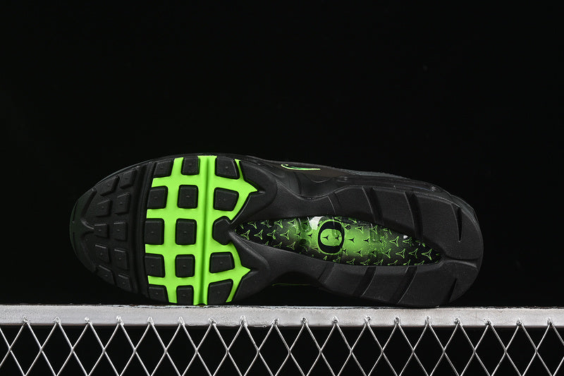 NikeUnisex Air Max 95 - Ducks of Feather