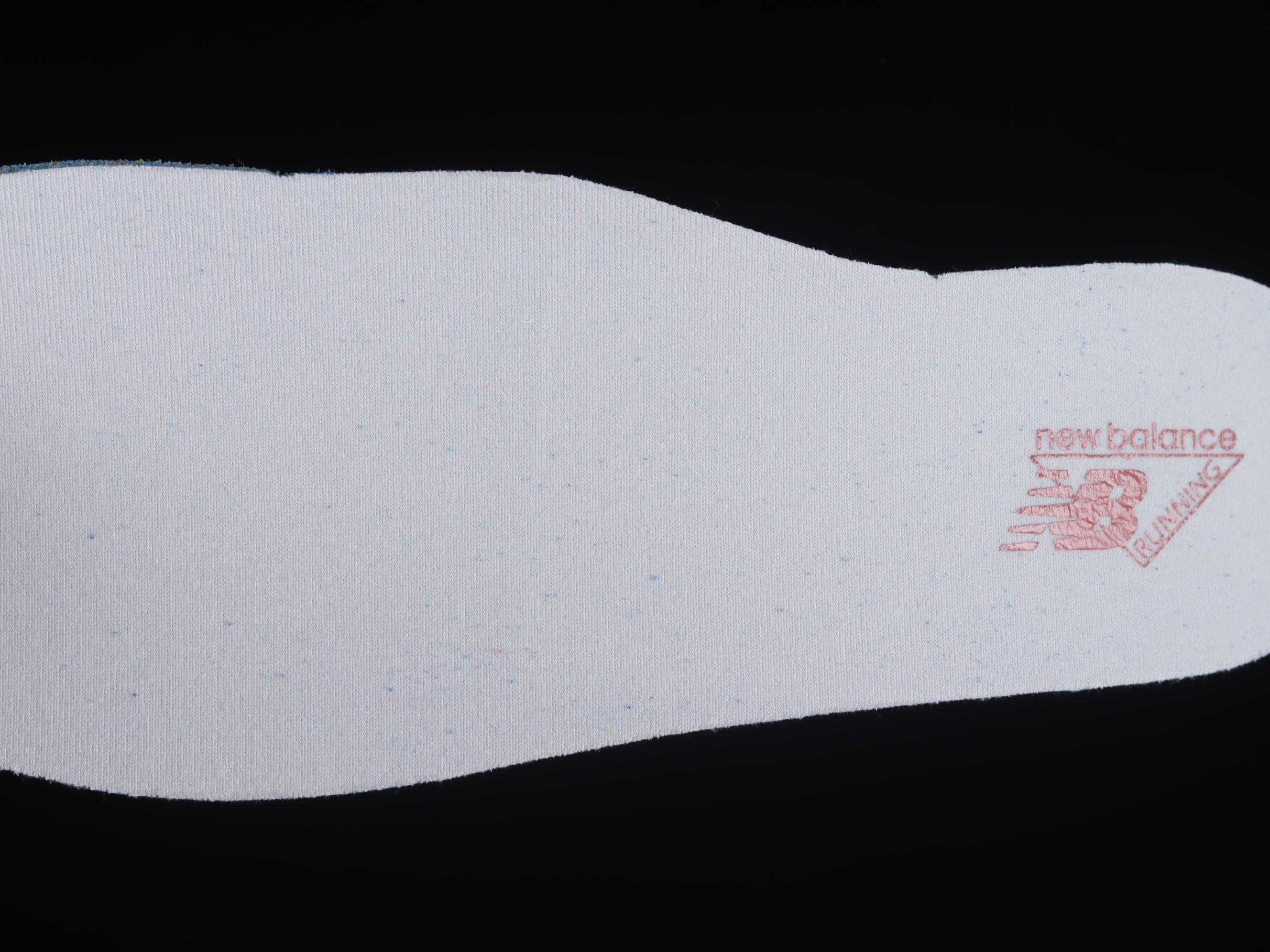 New Balance 9060 - Cherry Blossom