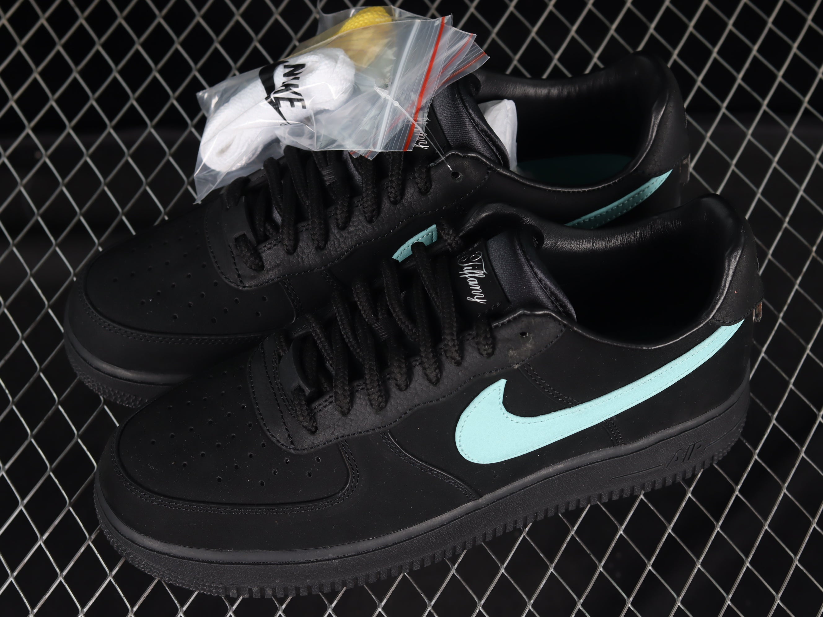 NikeWMNS Air Force 1 AF1 Low - Tiffany