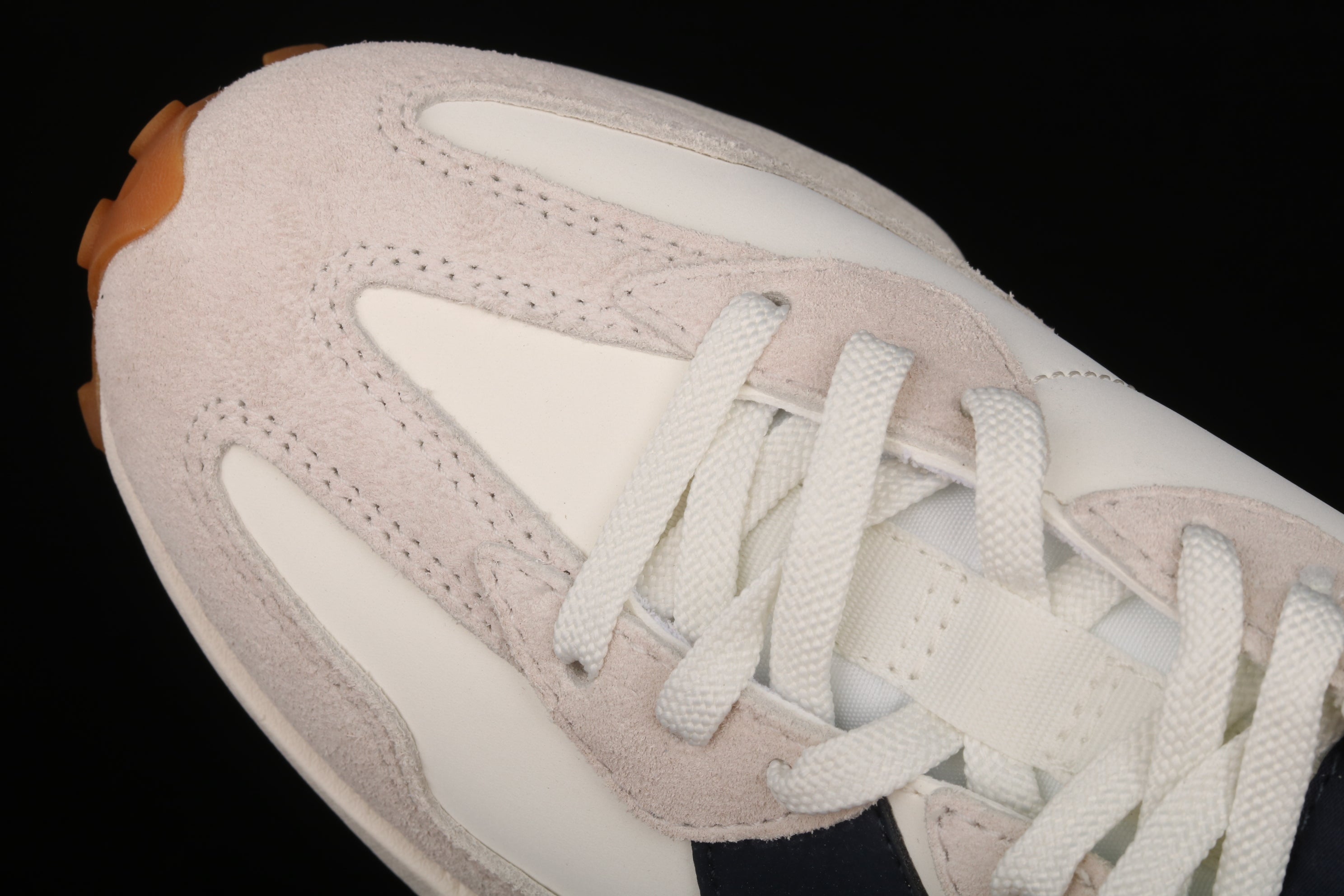 New Balance 327 - White