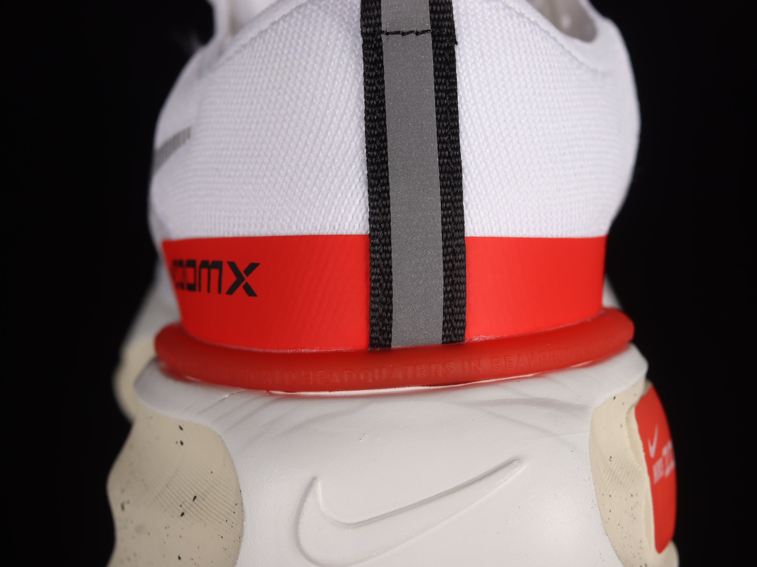 NikeUnisex Zoom x Invincible Run Flyknit 3 - White